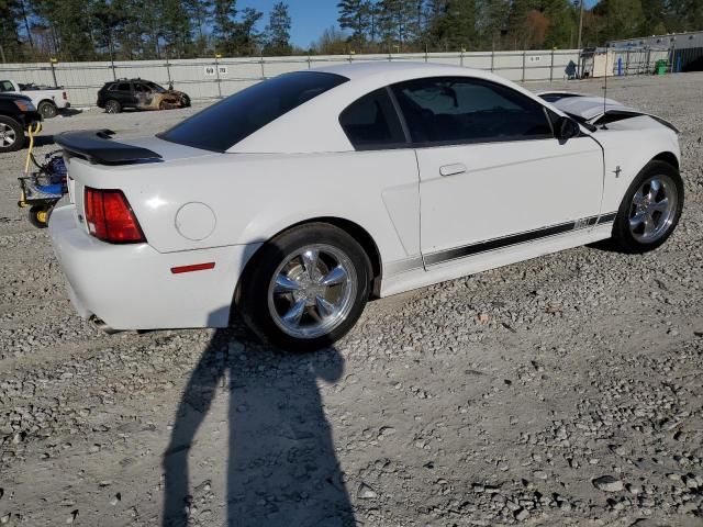 2003 Ford Mustang Mach I