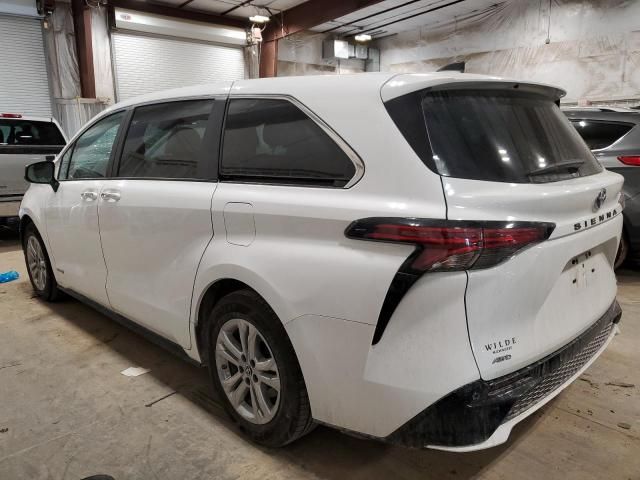 2021 Toyota Sienna XSE