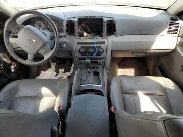 2005 Jeep Grand Cherokee Laredo