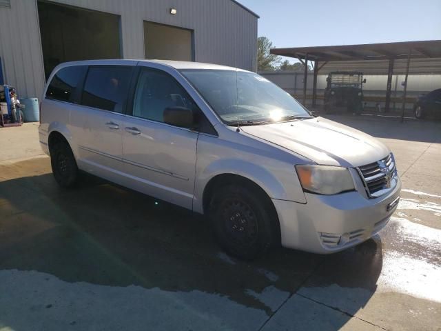 2010 Chrysler Town & Country LX