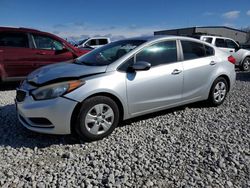 KIA Vehiculos salvage en venta: 2014 KIA Forte LX