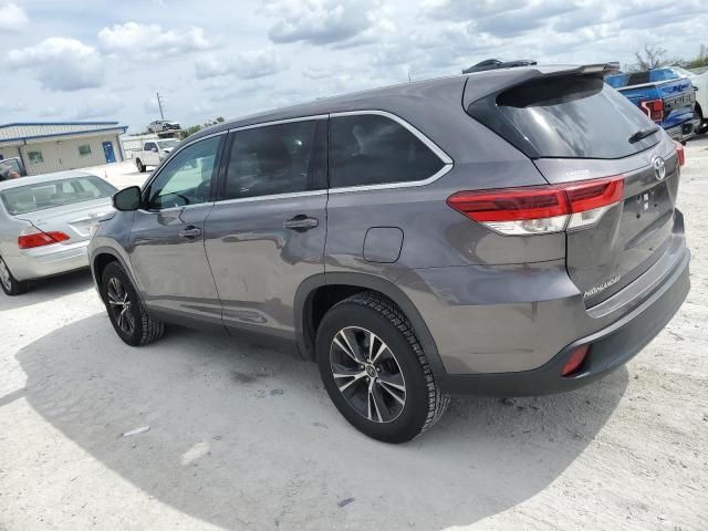 2019 Toyota Highlander LE