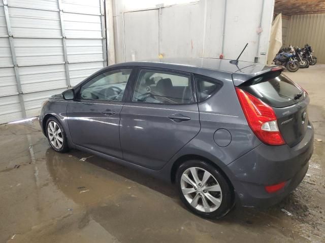 2012 Hyundai Accent GLS