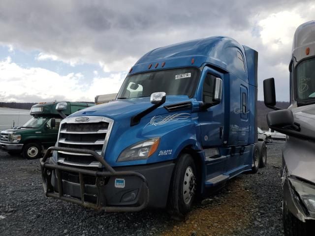 2019 Freightliner Cascadia 126