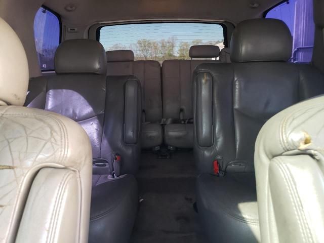 2004 Cadillac Escalade Luxury