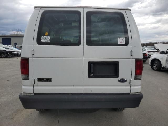 2003 Ford Econoline E250 Van