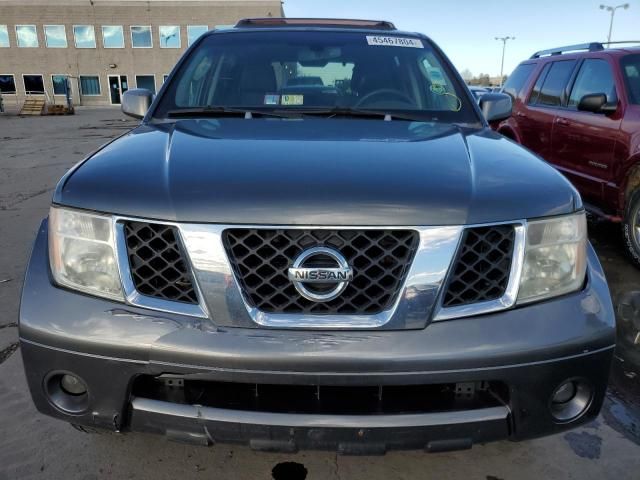 2006 Nissan Pathfinder LE