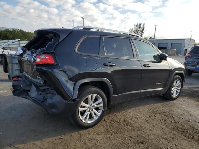 2015 Jeep Cherokee Sport