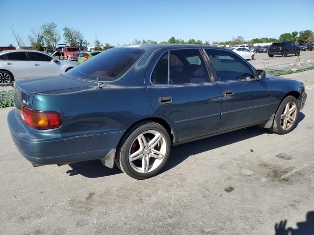 1996 Toyota Camry LE