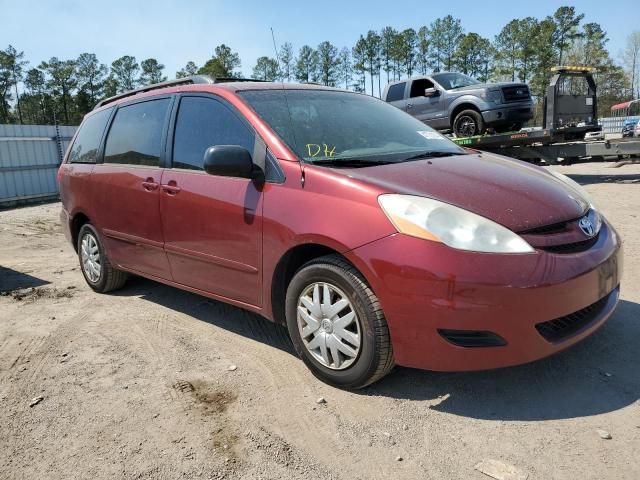 2010 Toyota Sienna CE