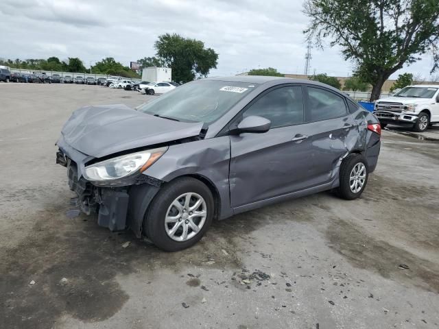 2013 Hyundai Accent GLS