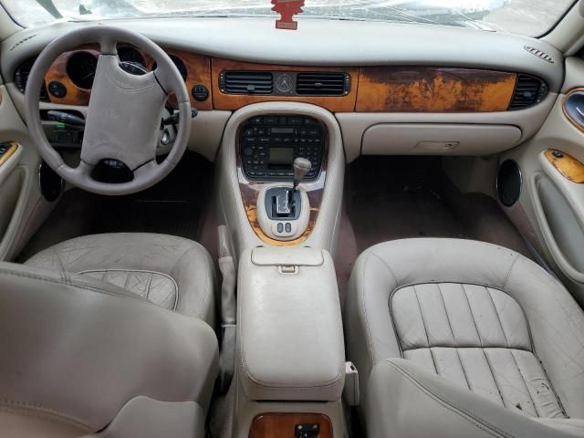 2000 Jaguar XJ