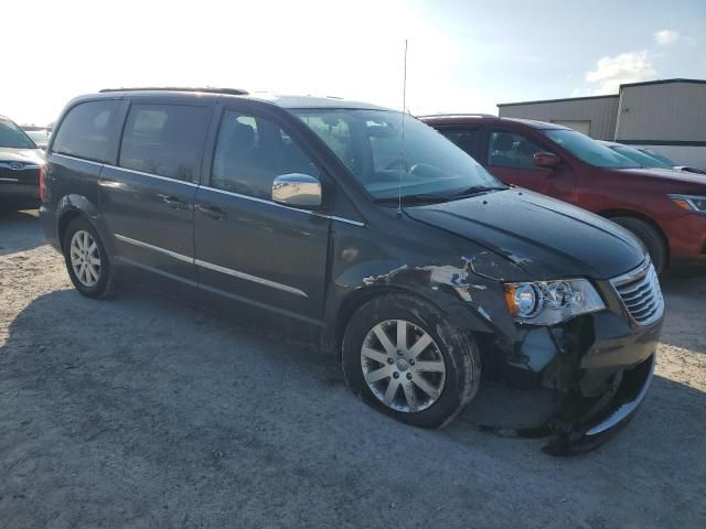 2012 Chrysler Town & Country Touring L