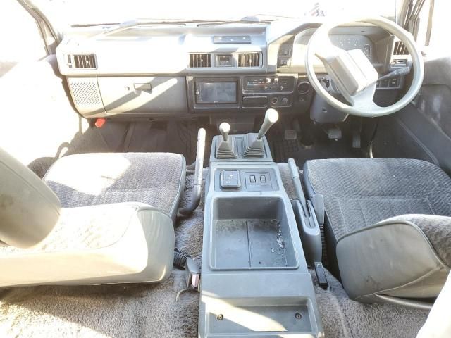 1987 Mitsubishi Delica