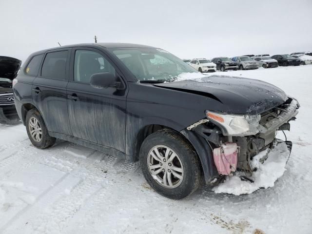 2014 Mitsubishi Outlander ES