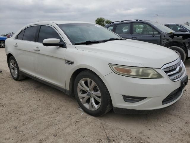 2011 Ford Taurus SEL