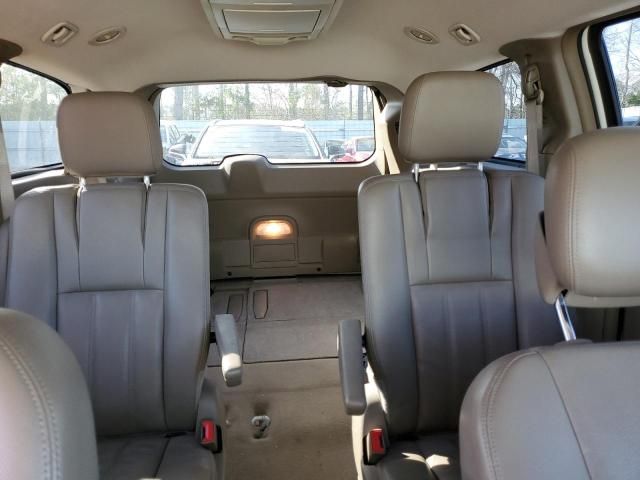 2013 Chrysler Town & Country Touring