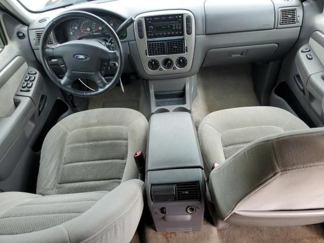 2004 Ford Explorer XLT