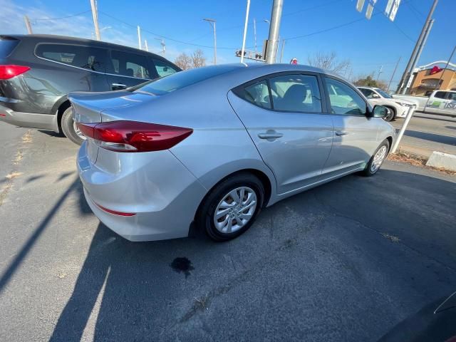 2018 Hyundai Elantra SE