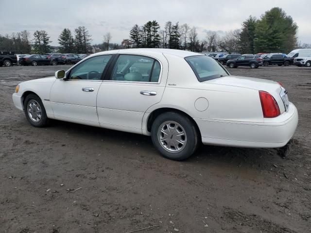 1998 Lincoln Town Car Signature