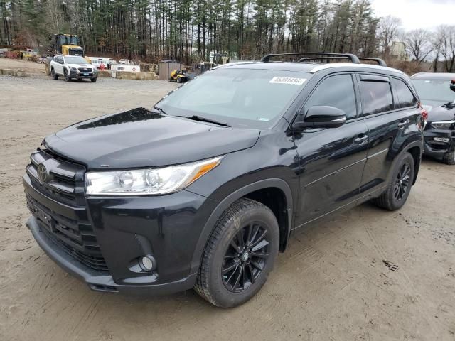 2018 Toyota Highlander SE