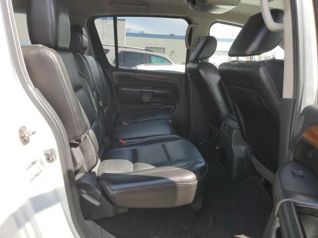 2014 Nissan Armada SV