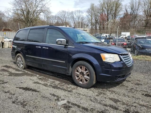 2010 Chrysler Town & Country Limited