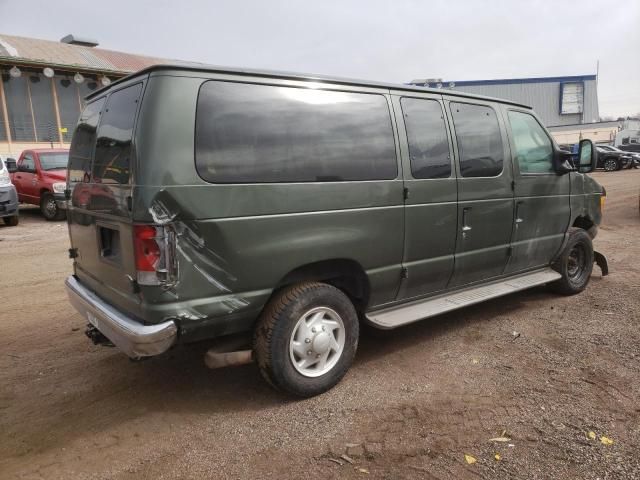 2005 Ford Econoline E350 Super Duty Wagon