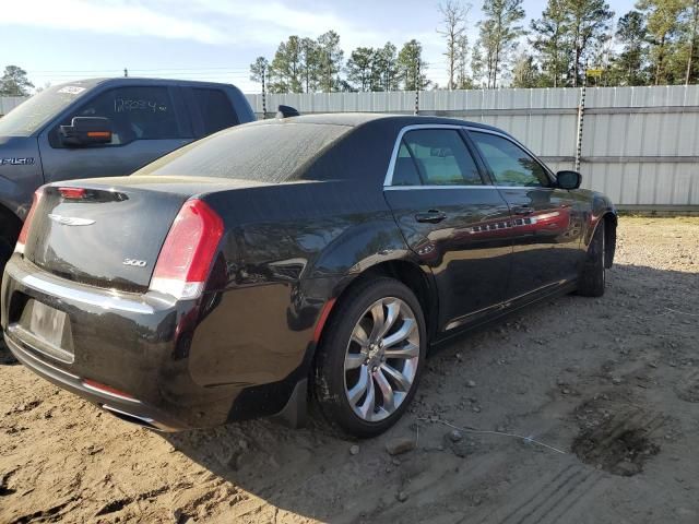 2020 Chrysler 300 Touring