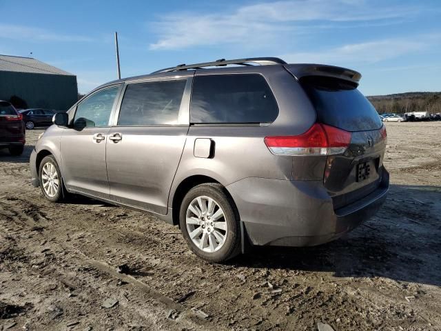 2014 Toyota Sienna XLE