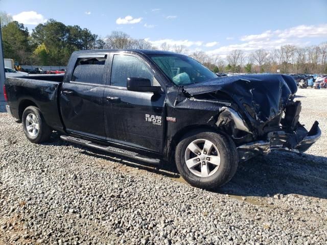 2019 Dodge RAM 1500 Classic SLT