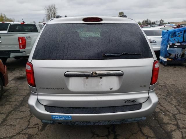 2006 Chrysler Town & Country LX