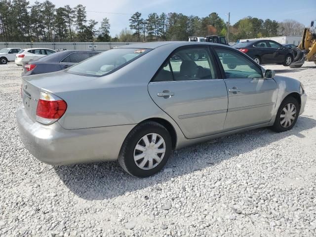 2005 Toyota Camry LE