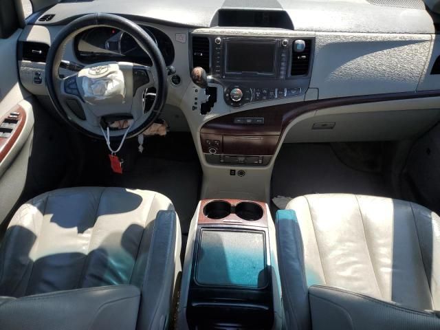 2012 Toyota Sienna XLE