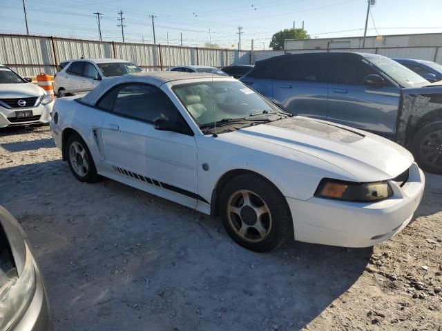 2004 Ford Mustang