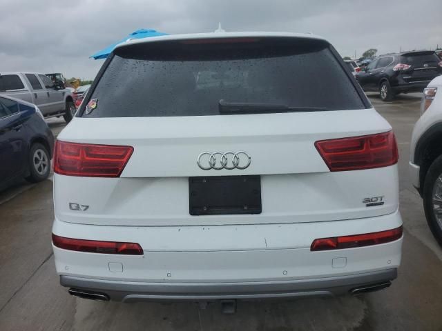 2018 Audi Q7 Premium Plus