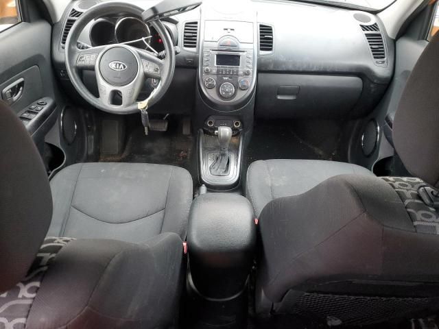 2011 KIA Soul +