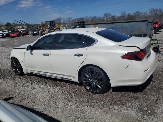 2017 Infiniti Q70 3.7