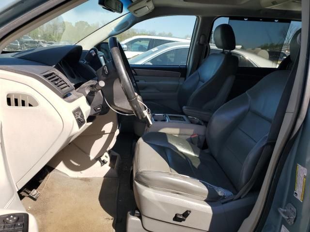 2009 Volkswagen Routan SEL Premium