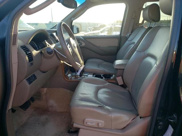 2005 Nissan Pathfinder LE