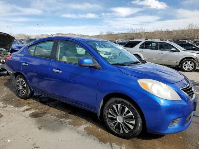 2013 Nissan Versa S