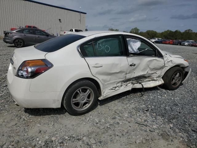 2010 Nissan Altima Base