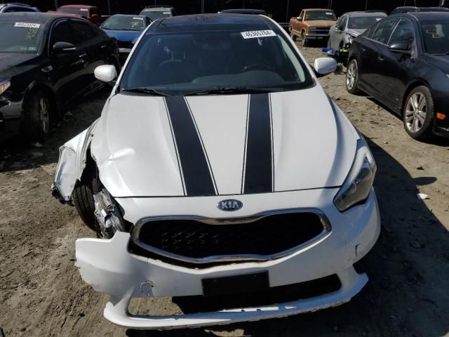 2014 KIA Cadenza Premium