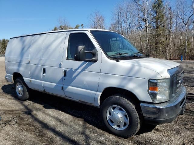 2013 Ford Econoline E350 Super Duty Van