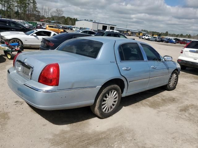 2006 Lincoln Town Car Signature