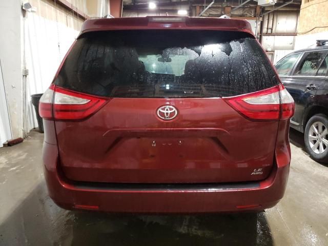 2018 Toyota Sienna LE