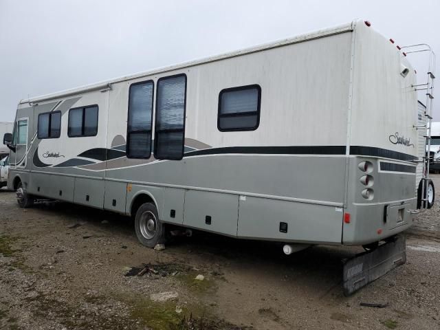 2004 Fleetwood 2004 Workhorse Custom Chassis Motorhome Chassis W2