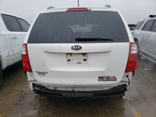 2010 KIA Sedona LX