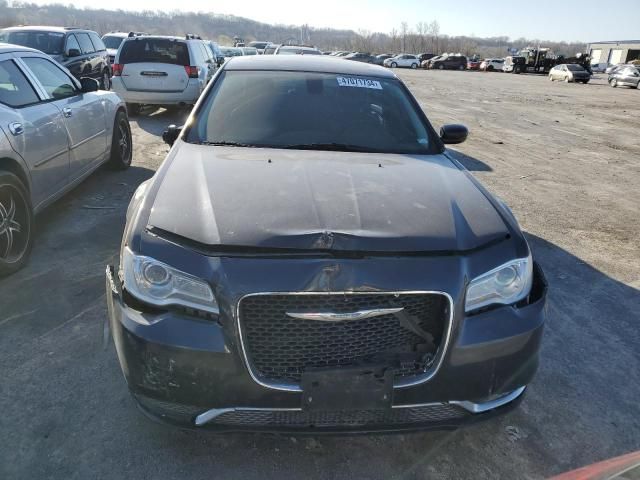 2015 Chrysler 300 Limited