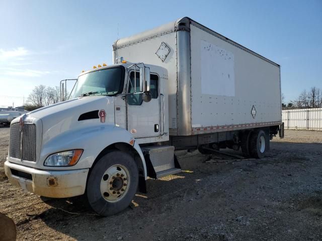 2017 Kenworth Construction T270